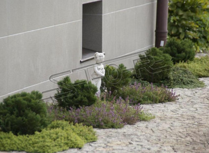Kind 43cm Skulptur Design Figur Statue Garten Figuren Statuen
